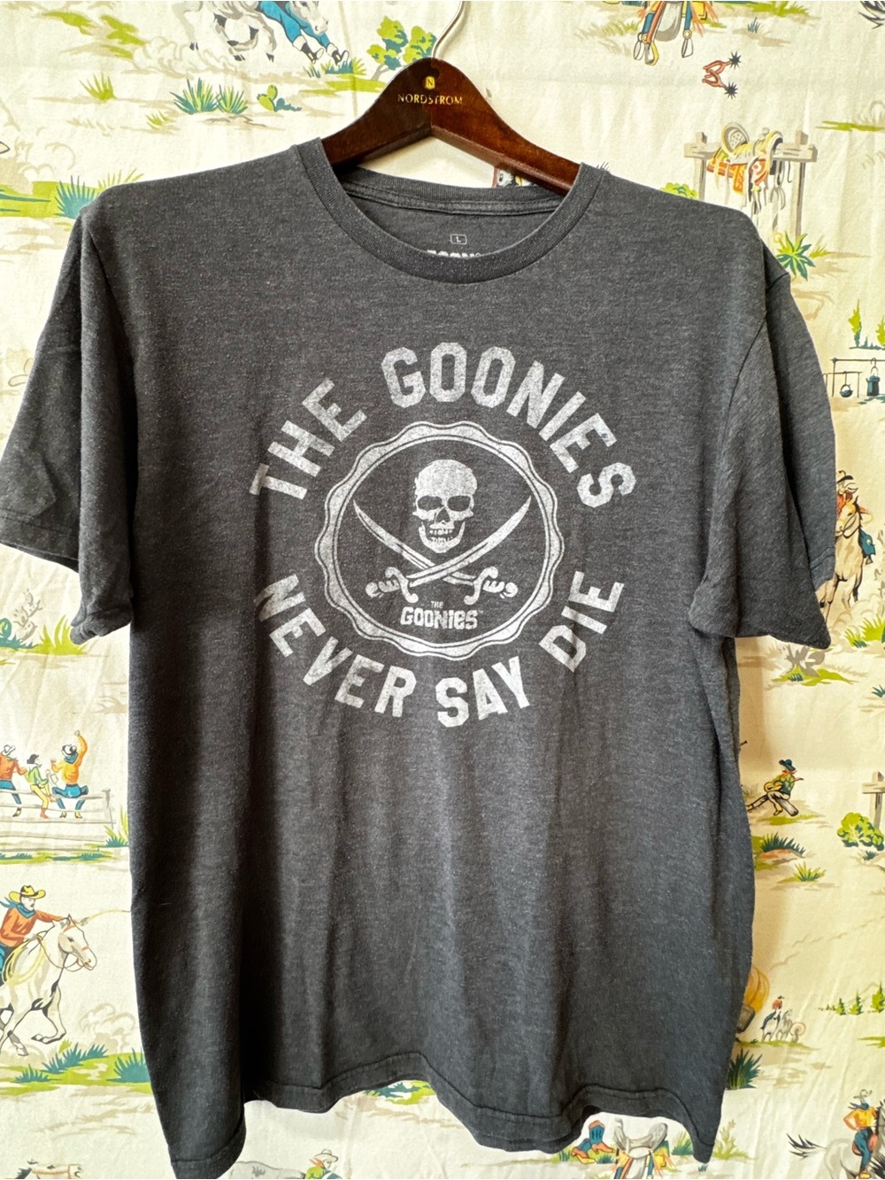 The Goonies Never Say Die Graphic T-Shirt - Dark Gray size large